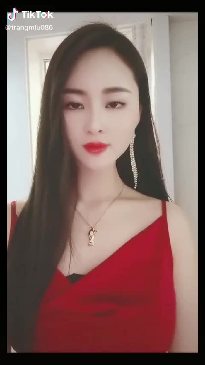 thuốc ngon nửa điếu còn anh cả điếu anh chê #xuhuong #gaixinh