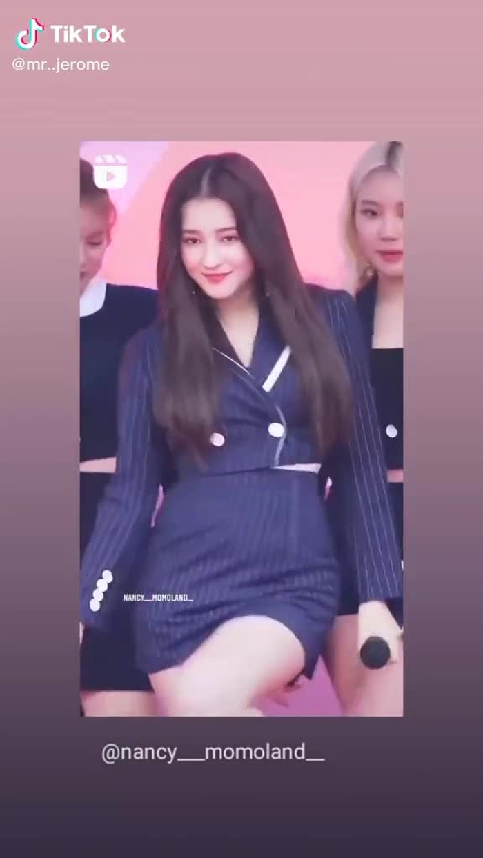 #beautifulview #FeelTheHIITSubwayMY #fypage #fypシ゚viral #nancymomoland
