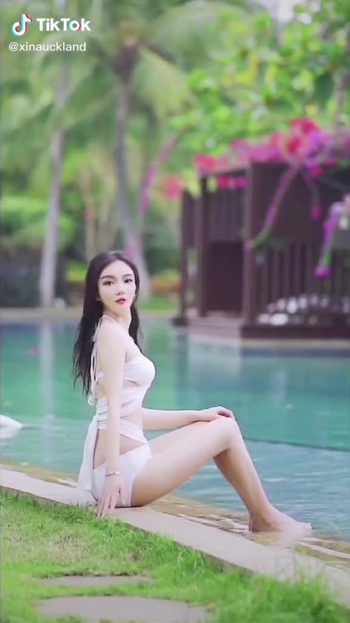#ForYourPride #pool #prettygirl @tiktok