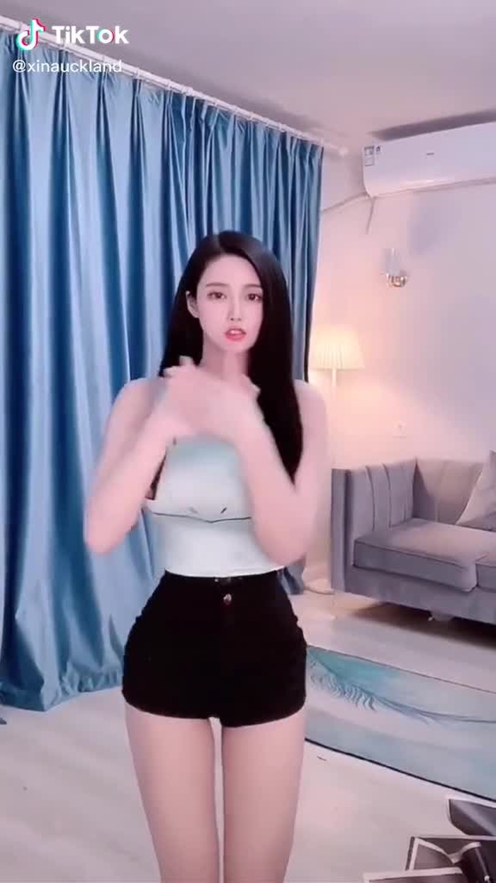 #Castaways #tiktokdance #prettymuch @tiktok