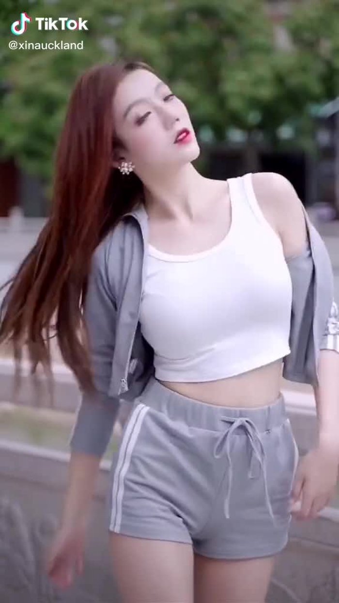 #FilmmakersOfTikTok #prettygirl #model #tiktokdance @tiktok