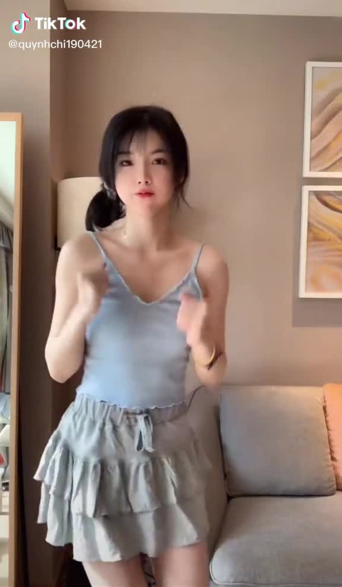Xin ý kiến cả nhà để có video chất lượng hơn nữa ạ🥰🥰🥰🥰 #gaixinhtrungquoc #ChaMeManhKhoeNhe