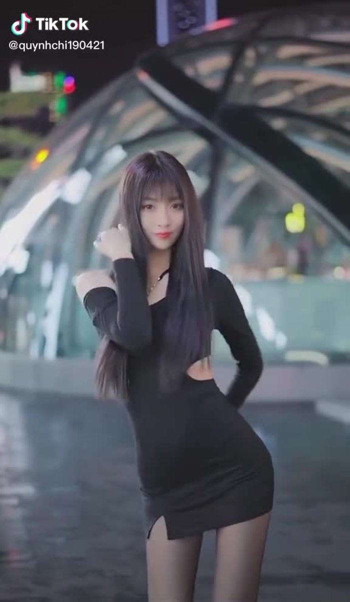 Được không cả nhà #ChaMeManhKhoeNhe #RapperTuTin #NuCuoiBatNgo