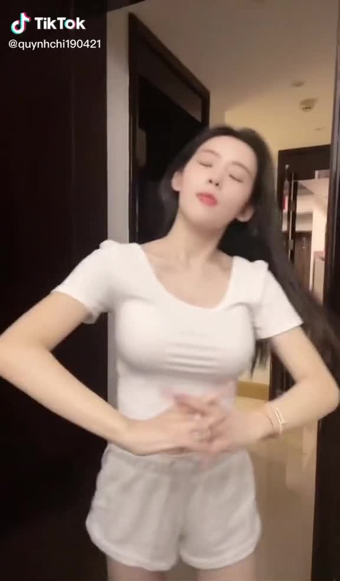 Cùng tập thể dục nào ae