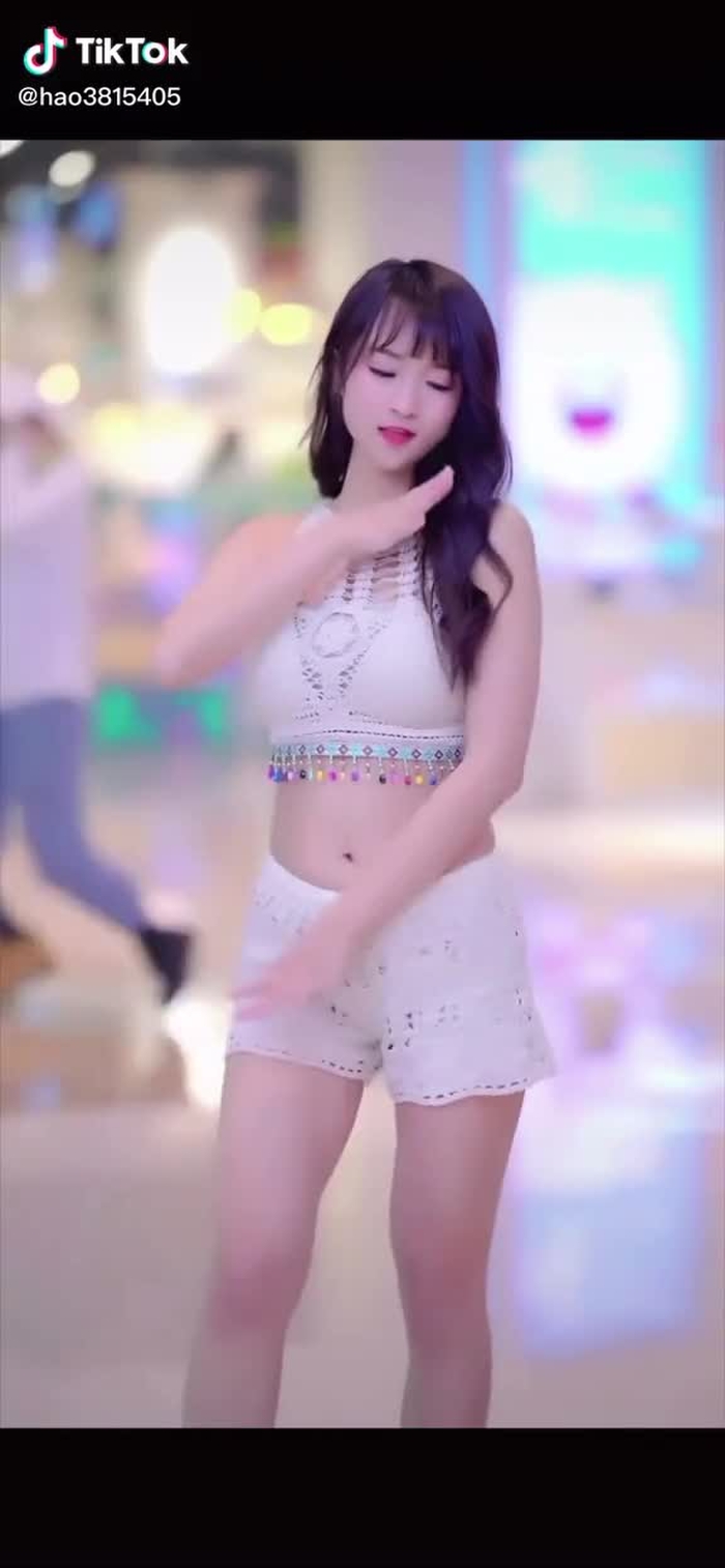 행운e신 (@hao3815405) on TikTok 179