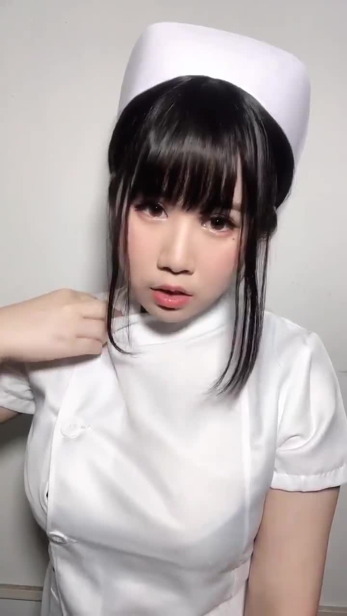 MoMo 7