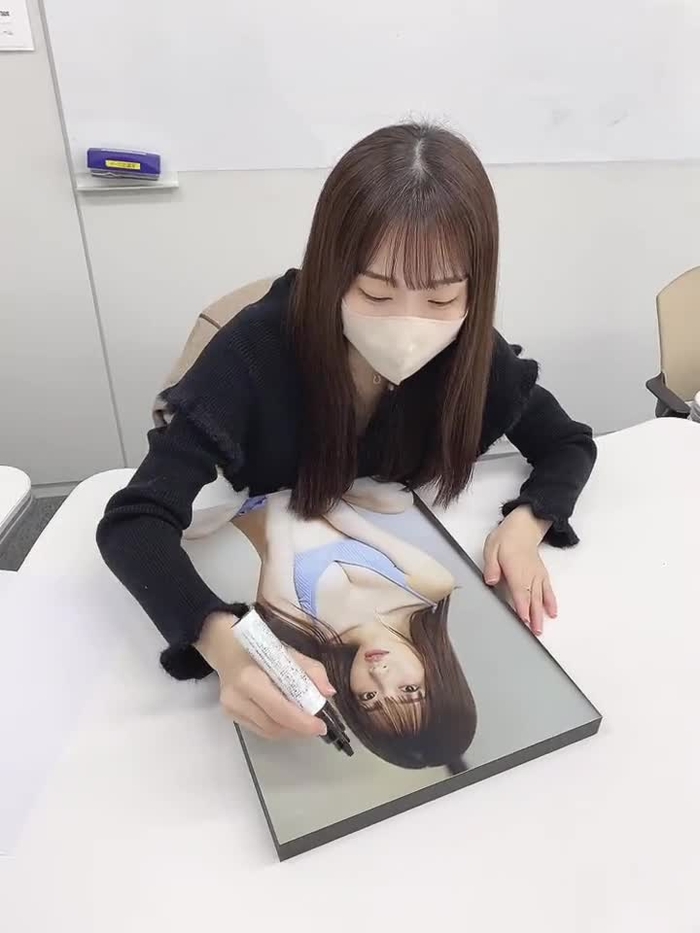 岸みゆ 12