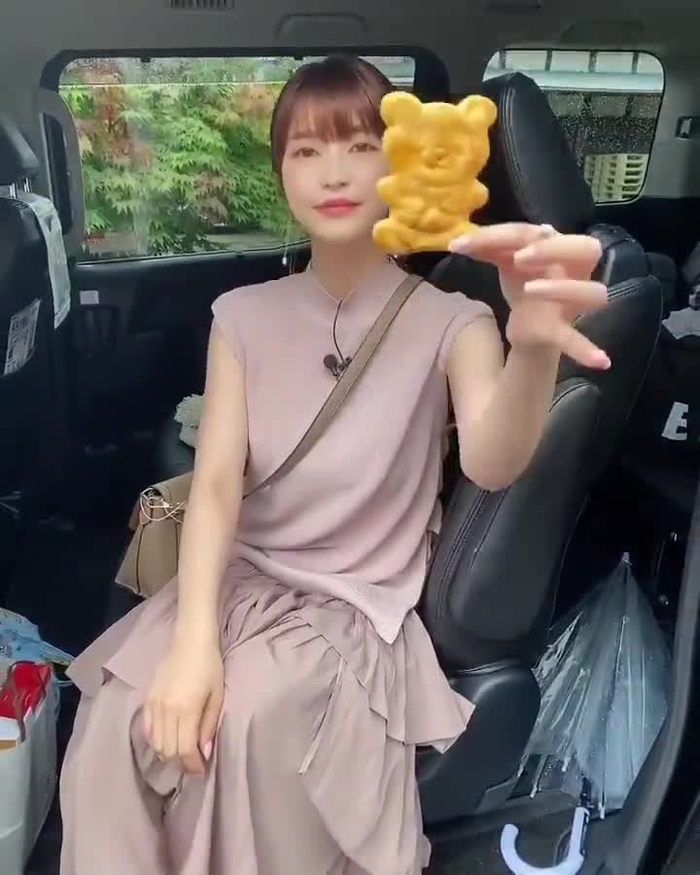 岸明日香 37