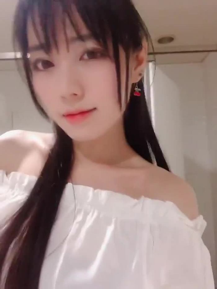 ᴇᴋɪ ʜᴏʟɪᴄ