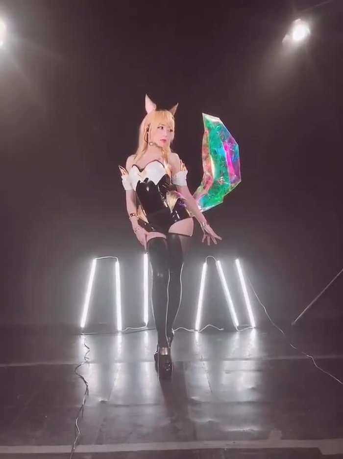 ᴇᴋɪ ʜᴏʟɪᴄ