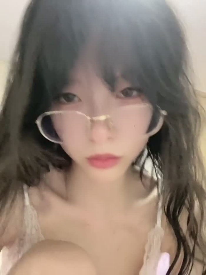 清水由乃 4