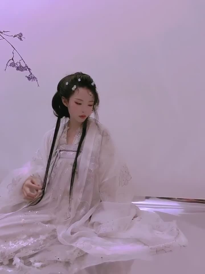 清水由乃 8