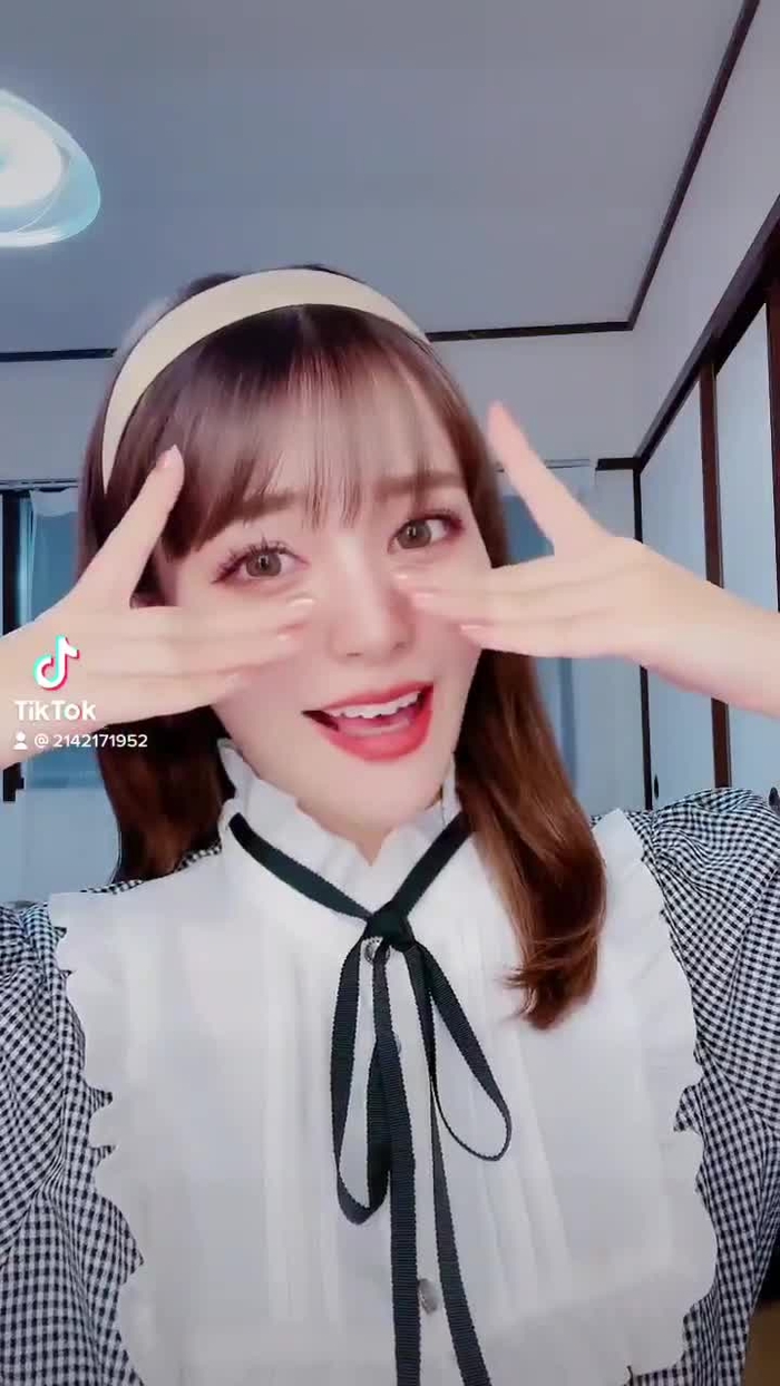 彼方美紅 2