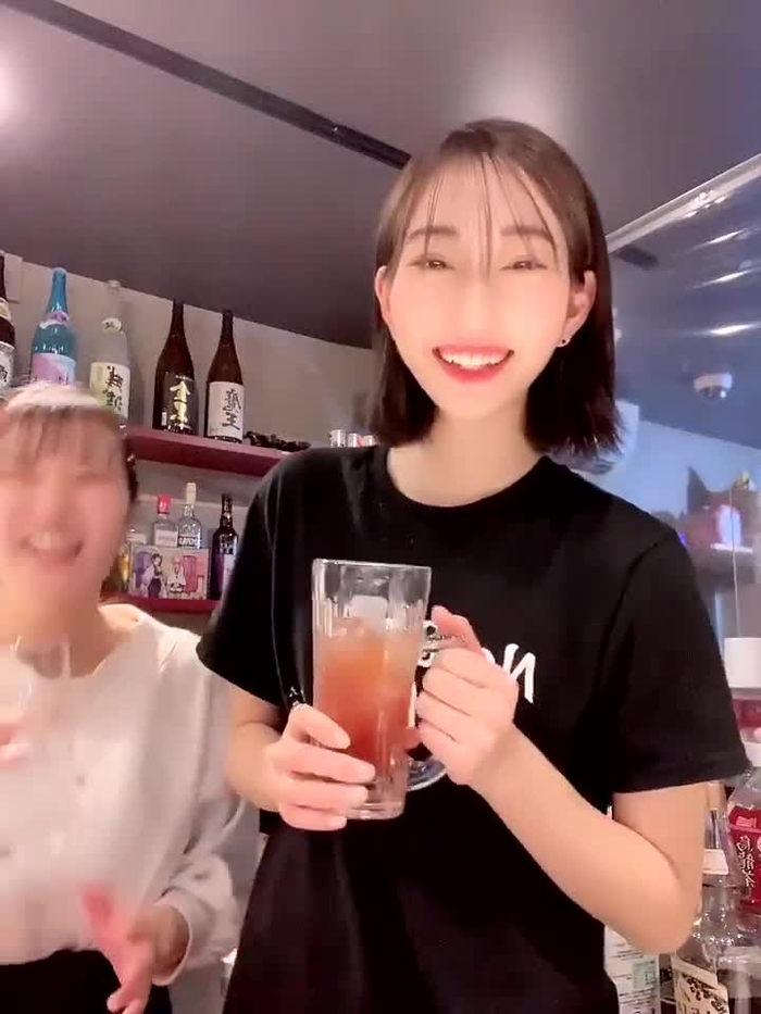 彼方美紅 24