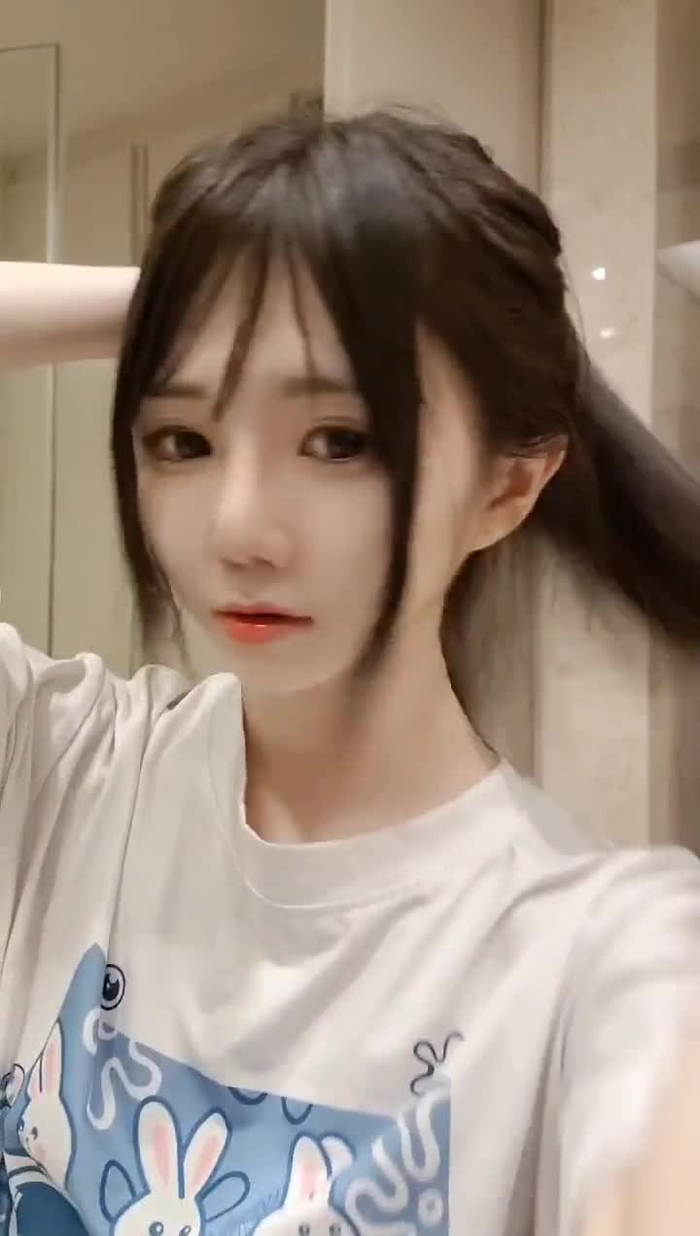 Sally多啦雪 4