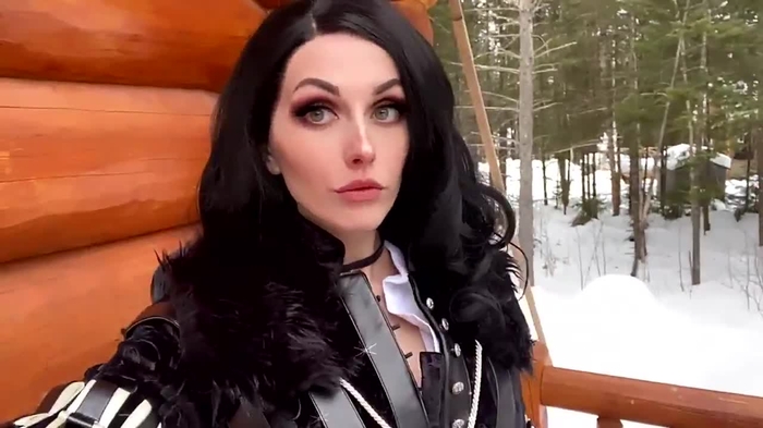 ROLYAT 8