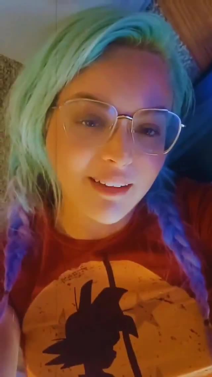 Danielle DeNicola 32