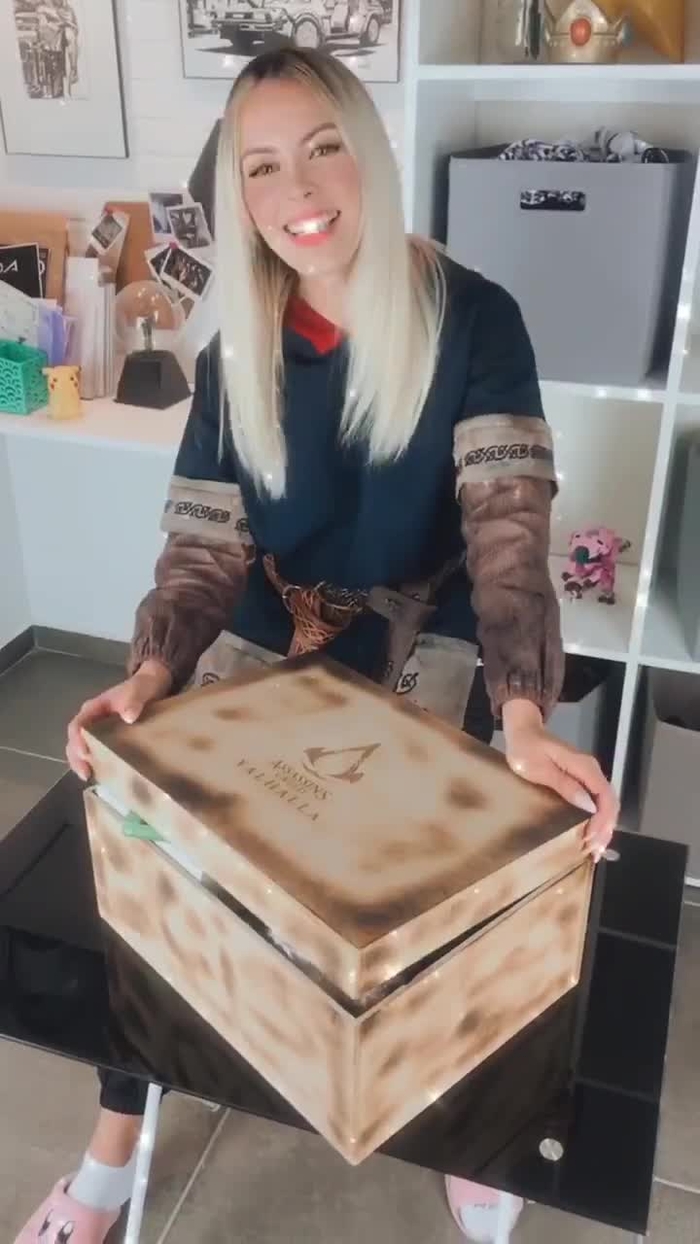 Nadyasonika 13