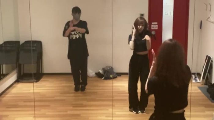 鈴木ことね