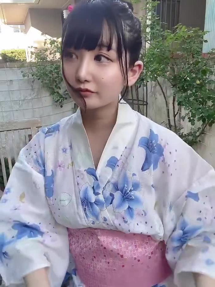 鈴木ことね 1