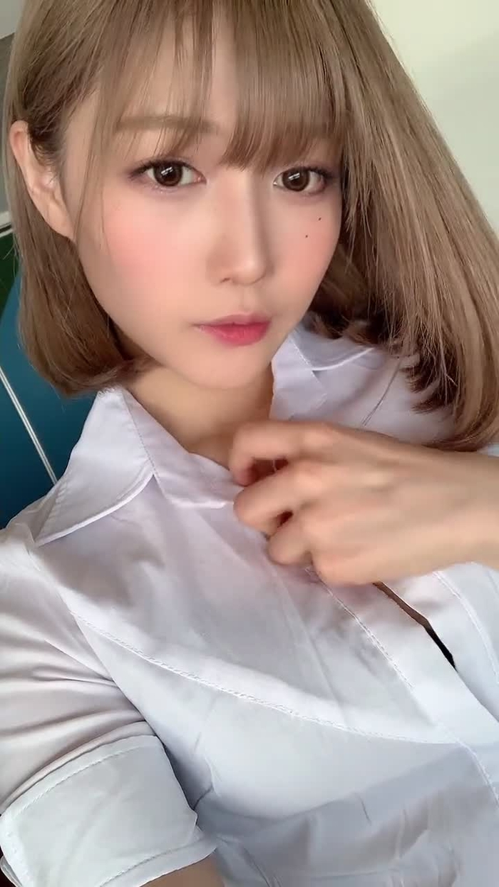 篠原みなみ 10
