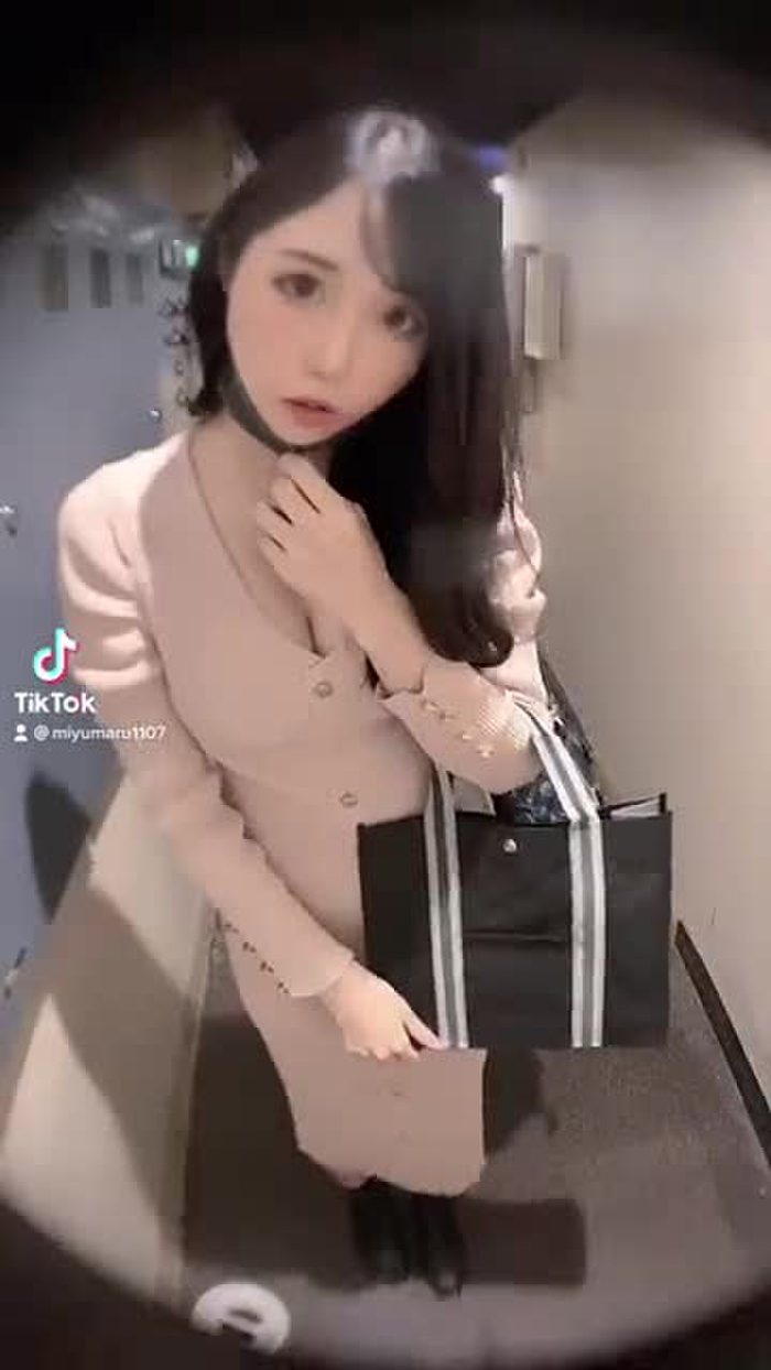 稲森美憂🩱競泳水着のお姉 4