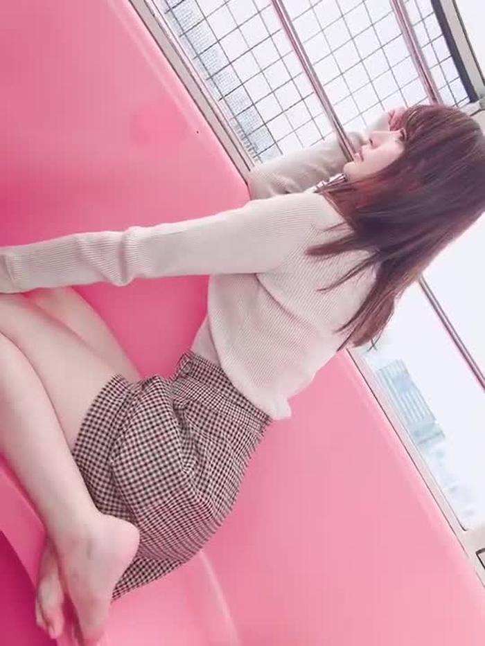 似鳥沙也加 27