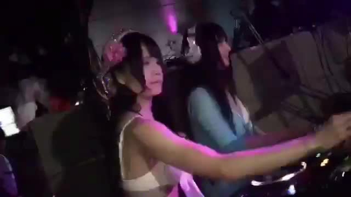 DJ MEL 🐶❤️ 124