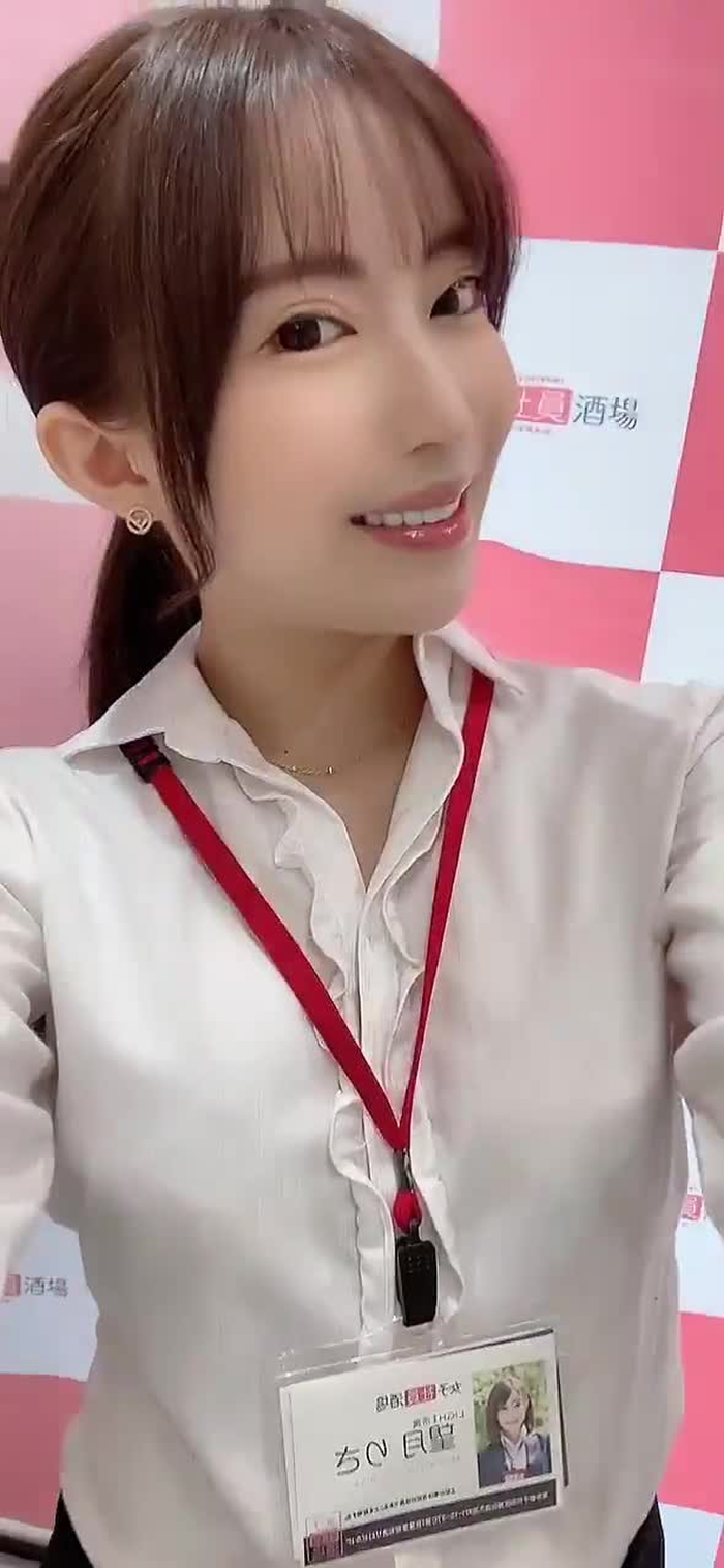 望月りさ