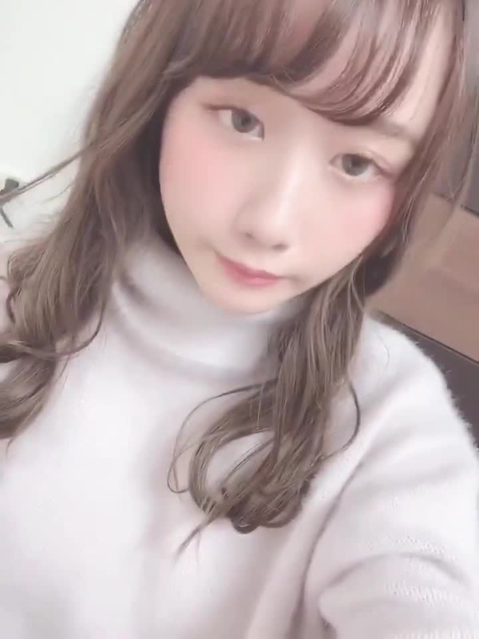 七瀬美桜（@mionanase1210） 2