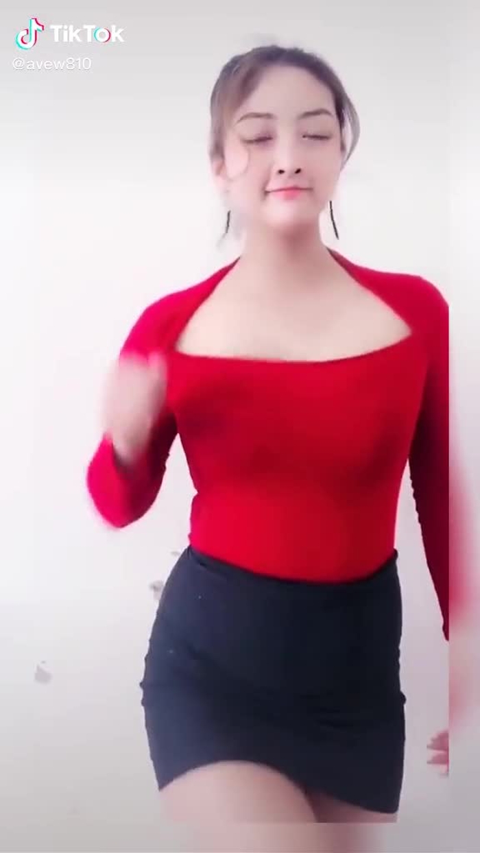 avew810 122