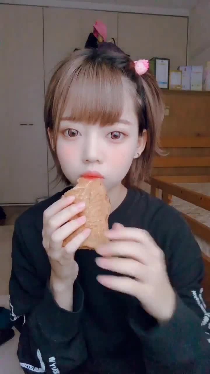 みじゅく🍓（@mijuku_cos_） 2