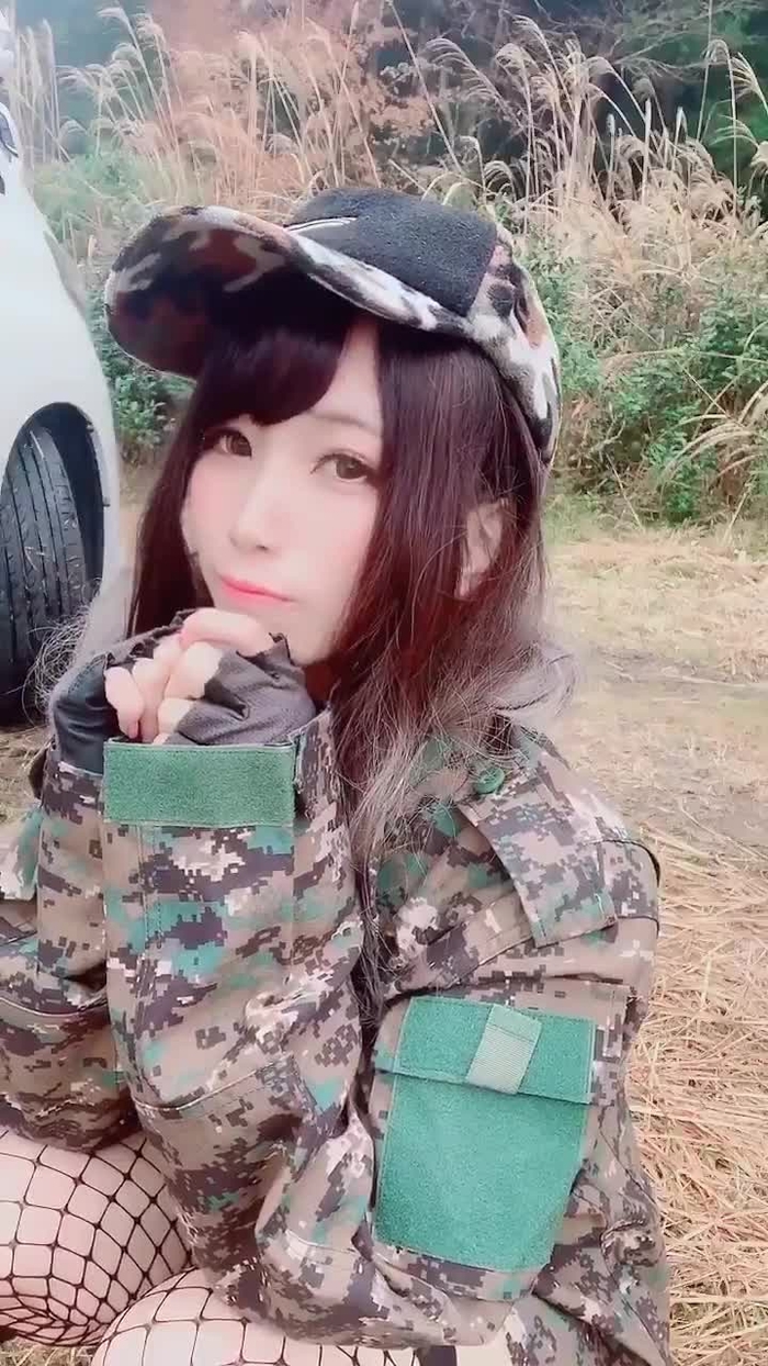 望月もち子🌸8/28個撮🌸9/17個撮大阪18こすこん（@mocidukimochico） 7