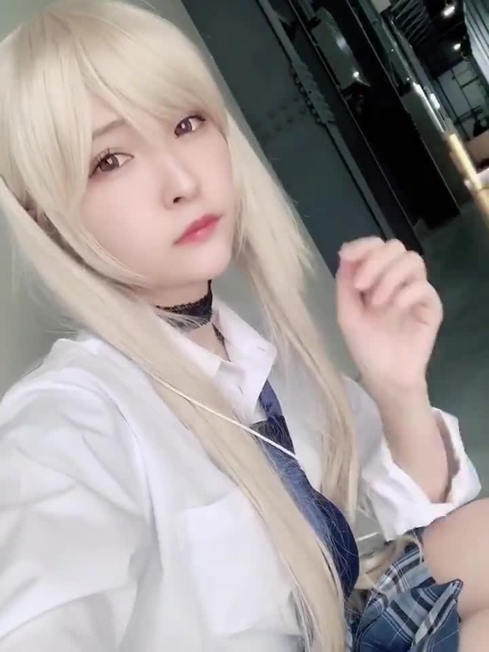 涼本奈緒（@naosuzumoto）