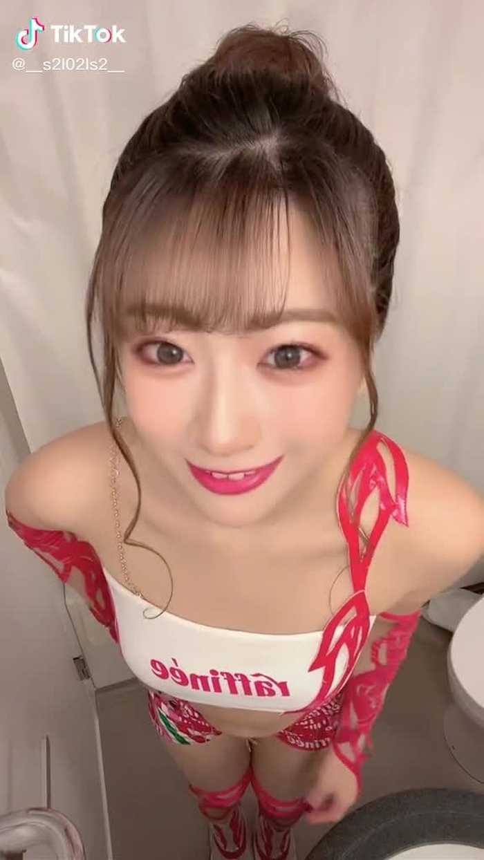 TikTokで🌻さかいゆりや🌻さんをチェック！ 10