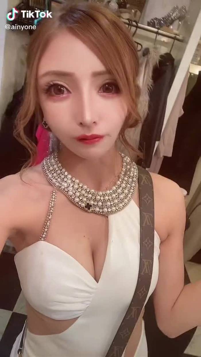 TikTokでアイラ様さんをチェック！ 12