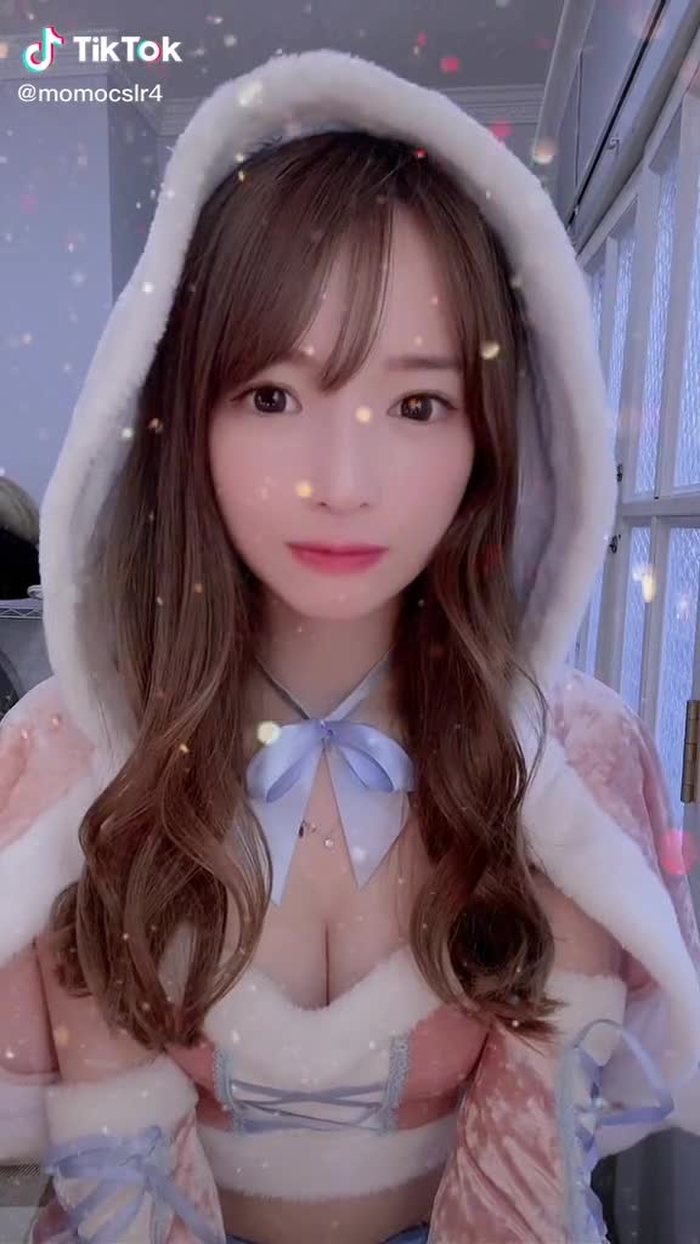 TikTokで月野ももさんをチェック！