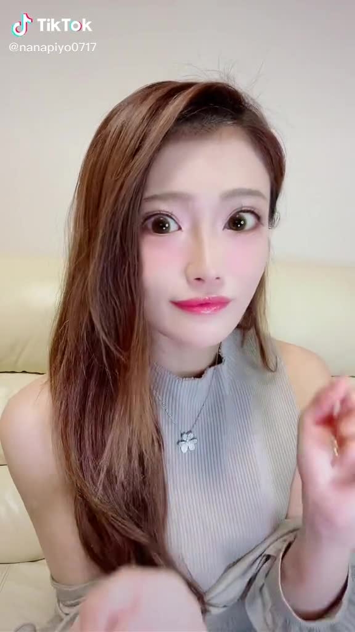 TikTokで七海ひな🧚🌼さんをチェック！ 9