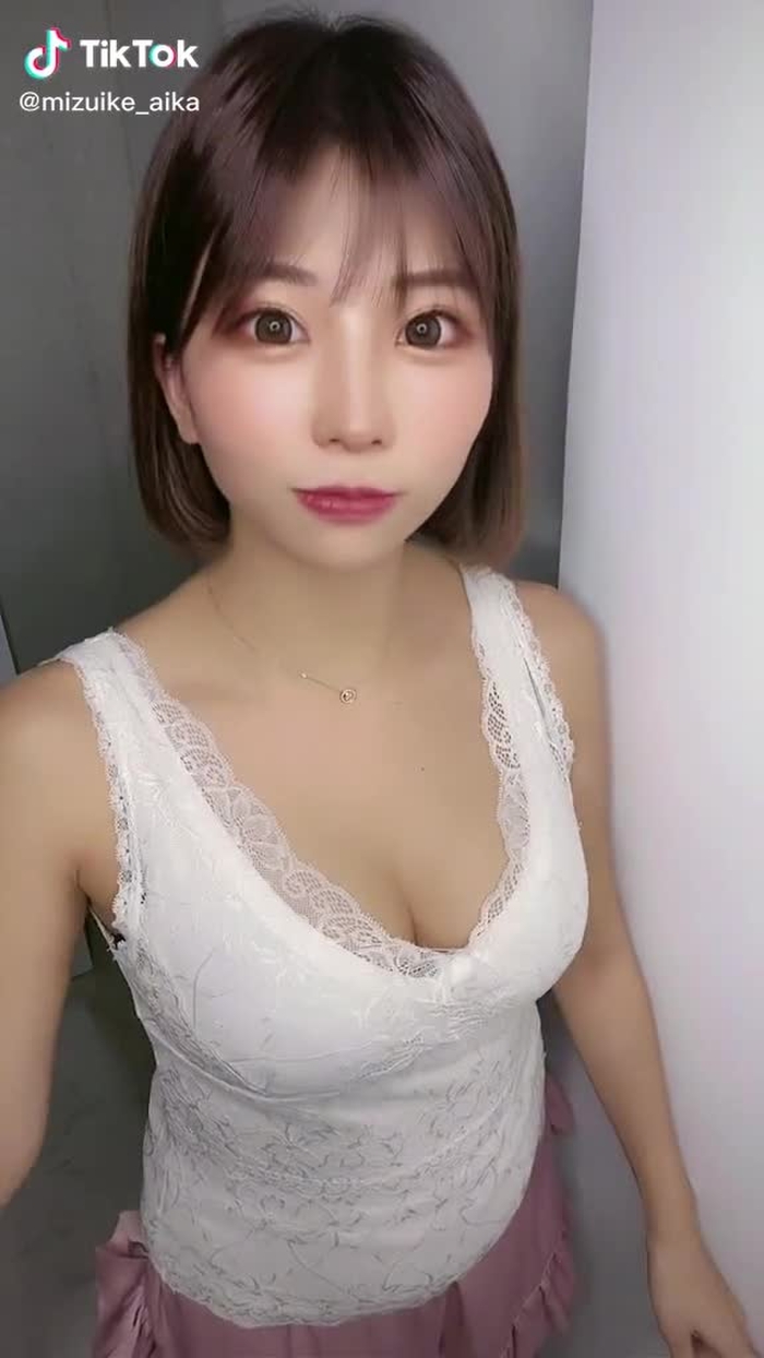 TikTokで水池 愛香さんをチェック！ 8
