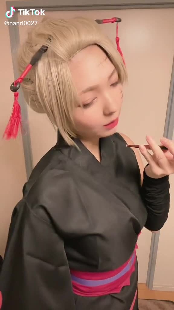 TikTokで南里（秋山白子）さんをチェック！ 3