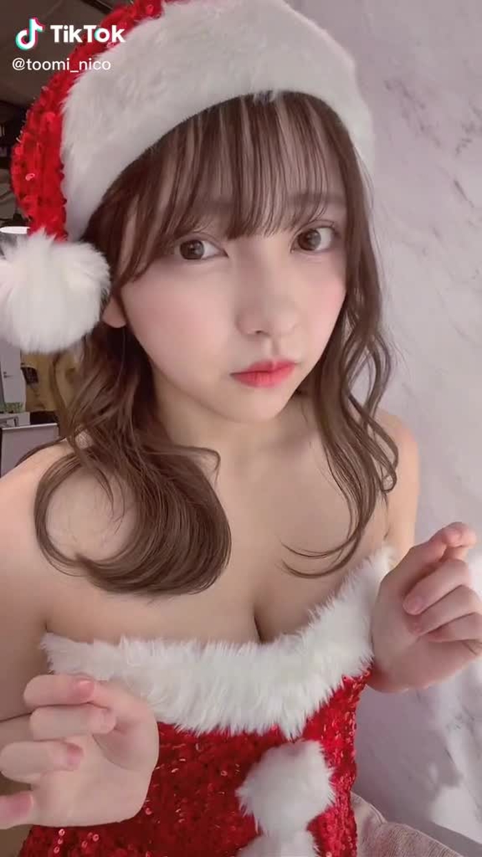 TikTokで十味（とーみ）さんをチェック！