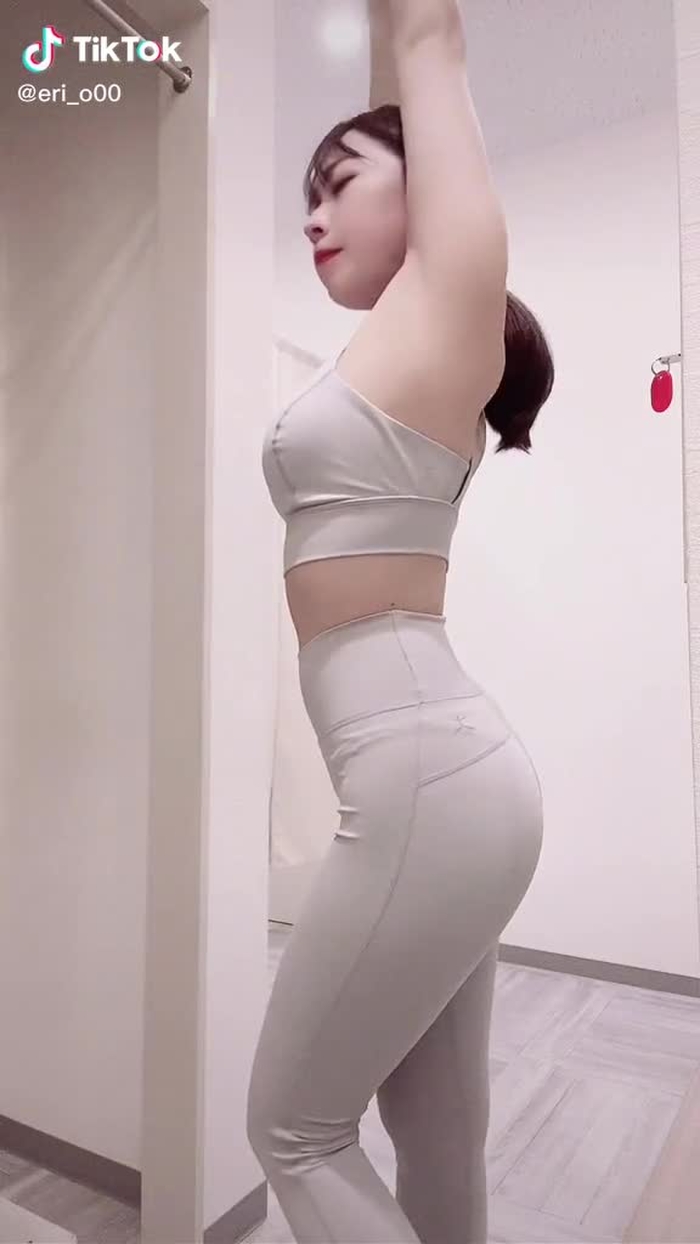 TikTokでえりかさんをチェック！ 11