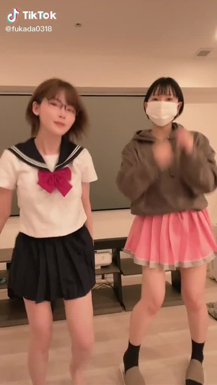 TikTokで深田えいみさんをチェック！