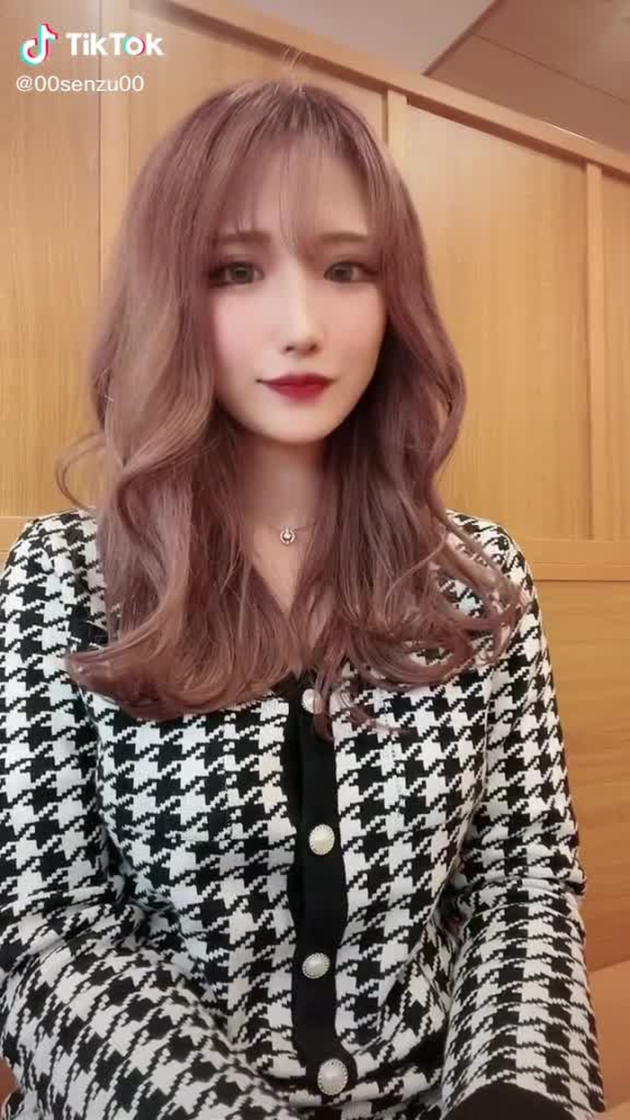 TikTokでかりんちゃまさんをチェック！ 1
