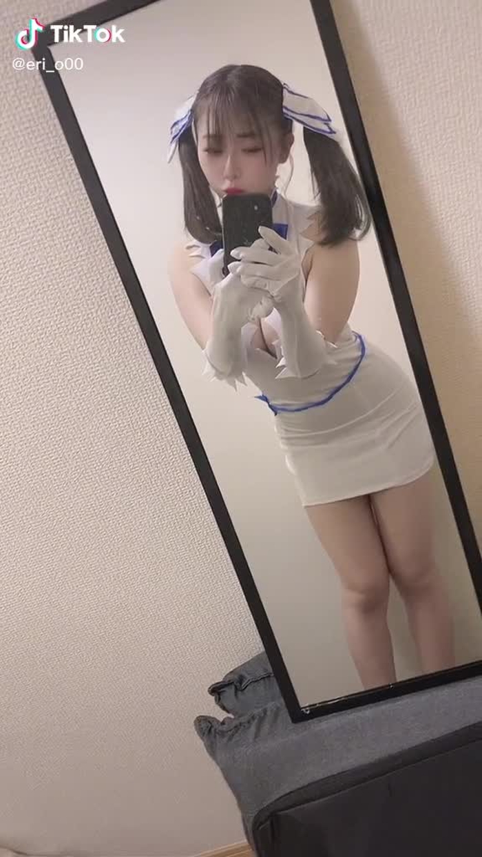 TikTokでえりかさんをチェック！ 13