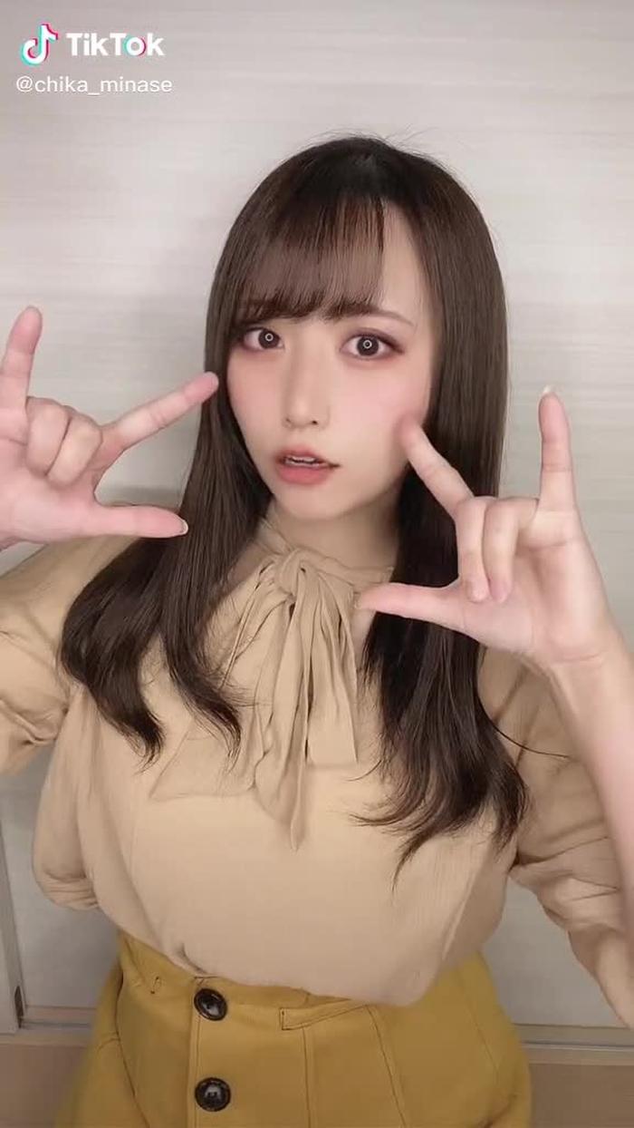 TikTokで水瀬ちか🌻さんをチェック！ 1