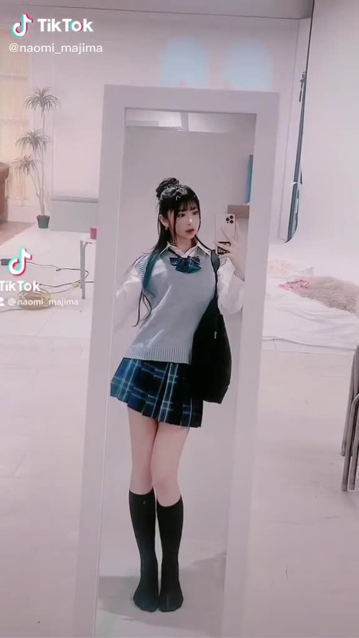 真島なおみ(なおみん) 85