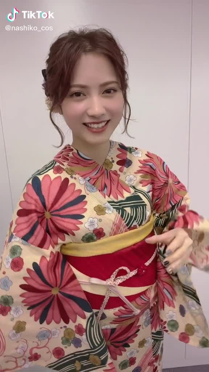 桃月なしこ 15
