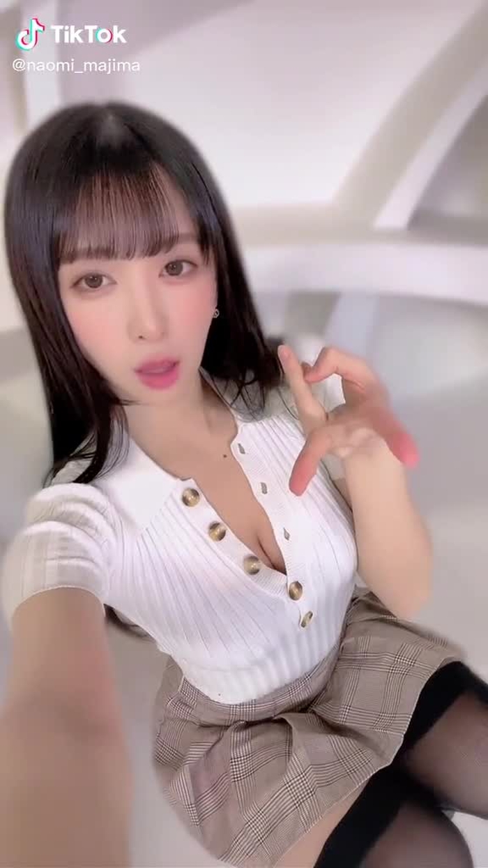 真島なおみ(なおみん) 84