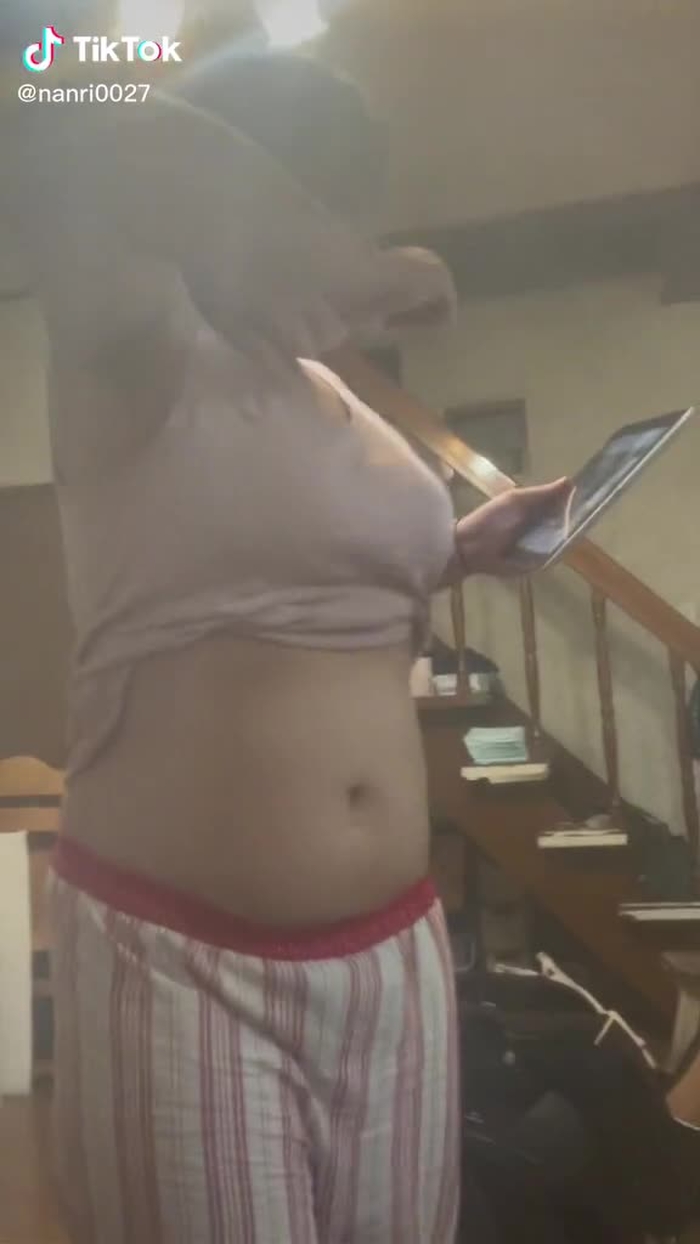 南里（秋山白子）